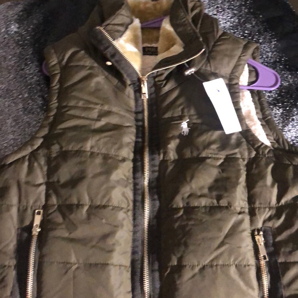 Polo vest